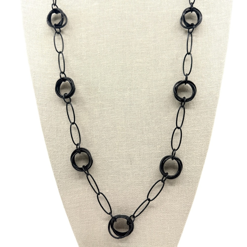 Vintage Black Metal Link Necklace with Circle Ring Stations - Y2K Opera